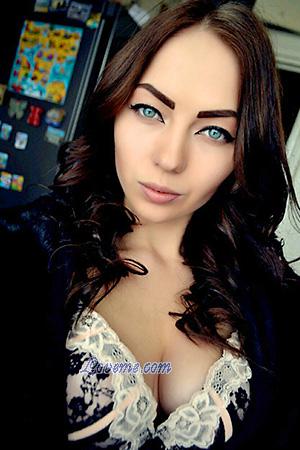 173921 - Lena Age: 28 - Ukraine