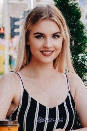 211960 - Alina Age: 24 - Poland